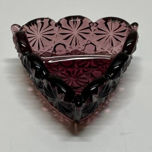 Vintage LG Wright Glass Amethyst Triangular Salt Dip Daisy Button Purple 2.5" - Picture 12 of 12